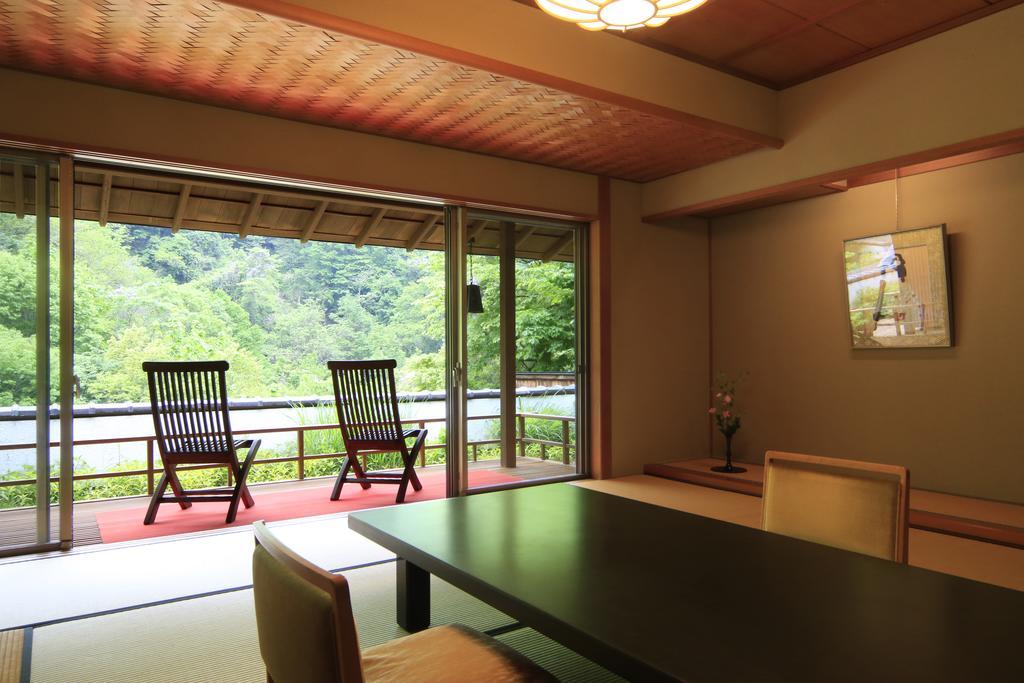 Fujiiso (Adults Only) Ξενοδοχείο Takayama  Εξωτερικό φωτογραφία